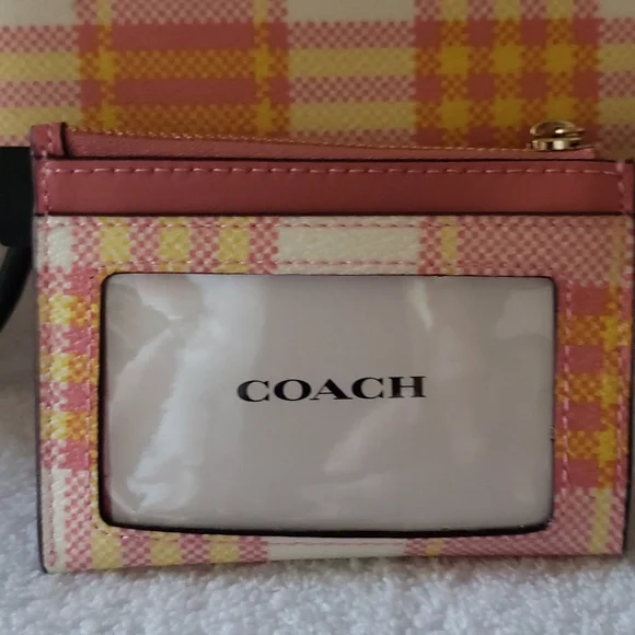 CoachNWT 3 Piece Set Garden Plaid